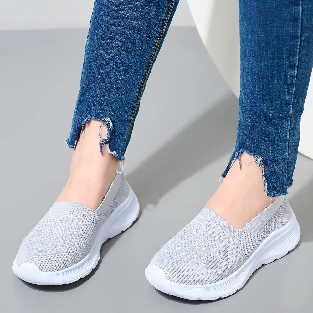 Lightweight Knitted  Sneakers